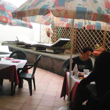 9 Vini Bed & Breakfast Alba  Dış mekan fotoğraf